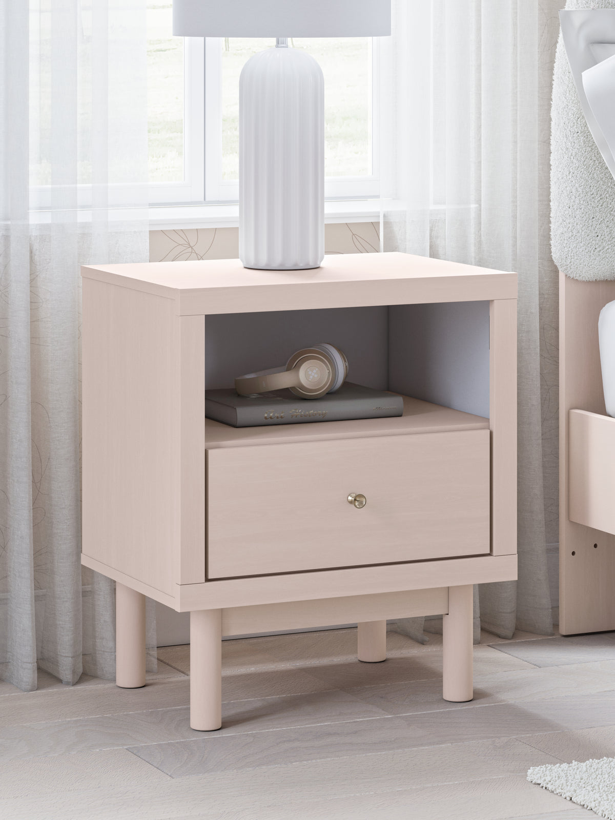 J&M Furniture - Ashley Furniture - Wistenpine Nightstand - One Drawer Night Stand / Blush - B1323-91