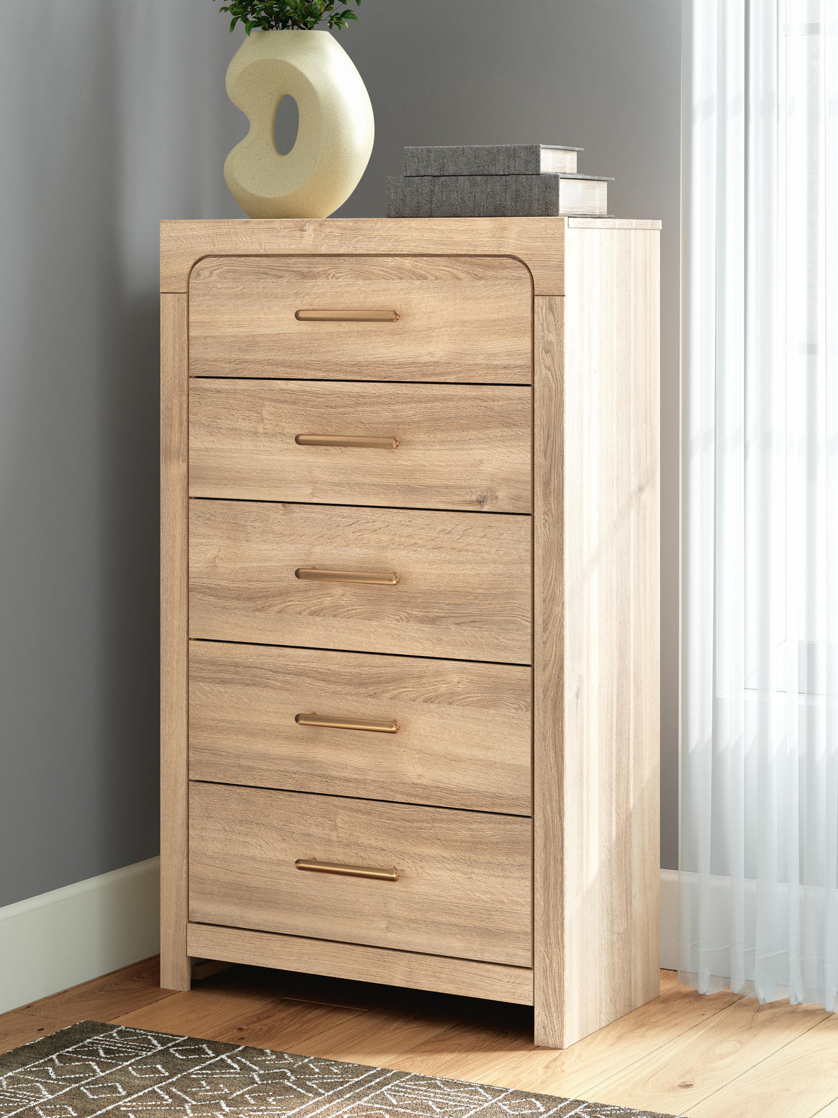 J&M Furniture - Ashley Furniture - Kinlanni Chest of Drawers - Five Drawer Chest - PCB1360-46