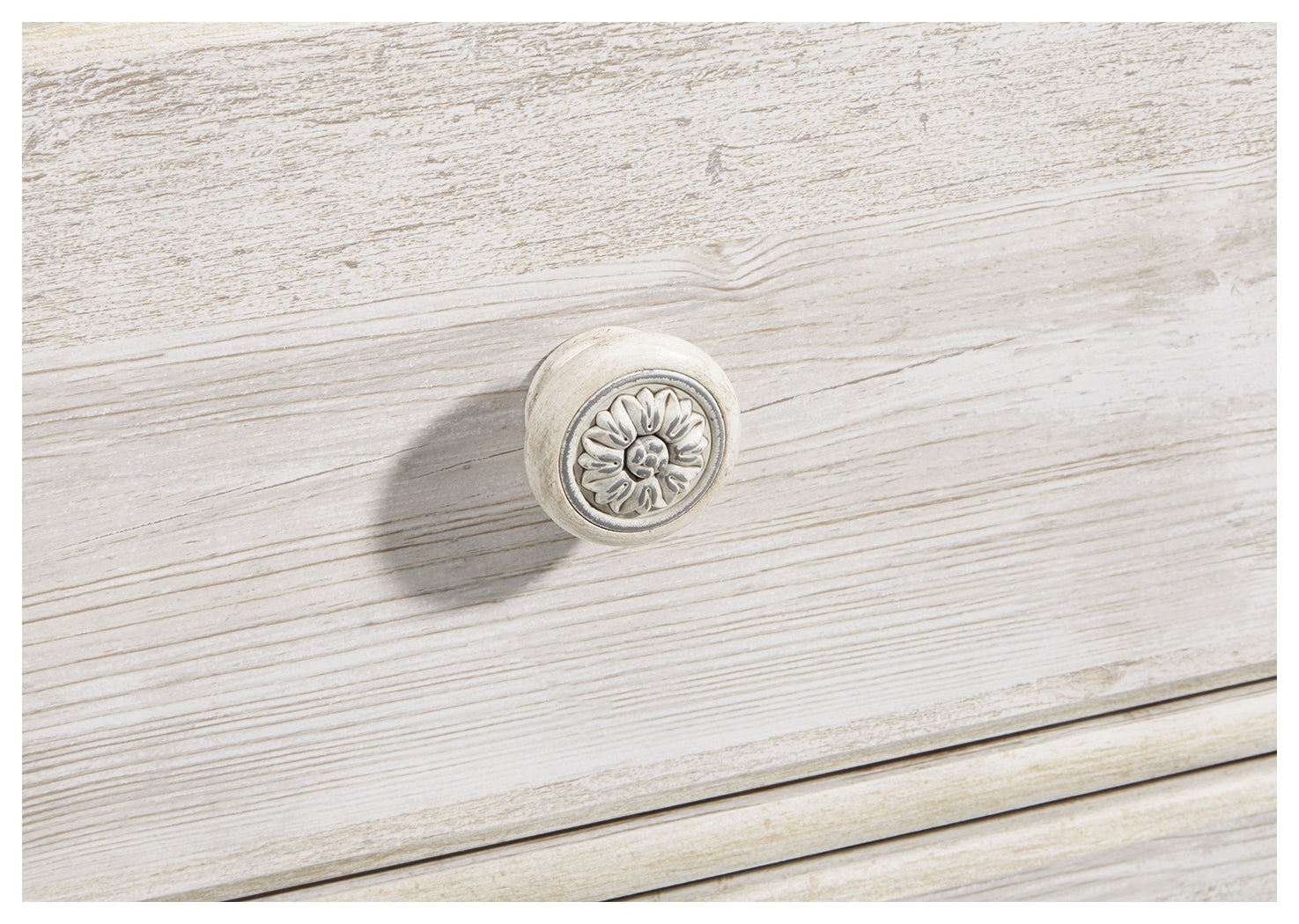 Paxberry Queen Panel Bed, Chest and Nightstand