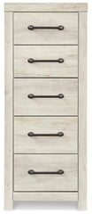 Cambeck Queen Panel Bed and Chest