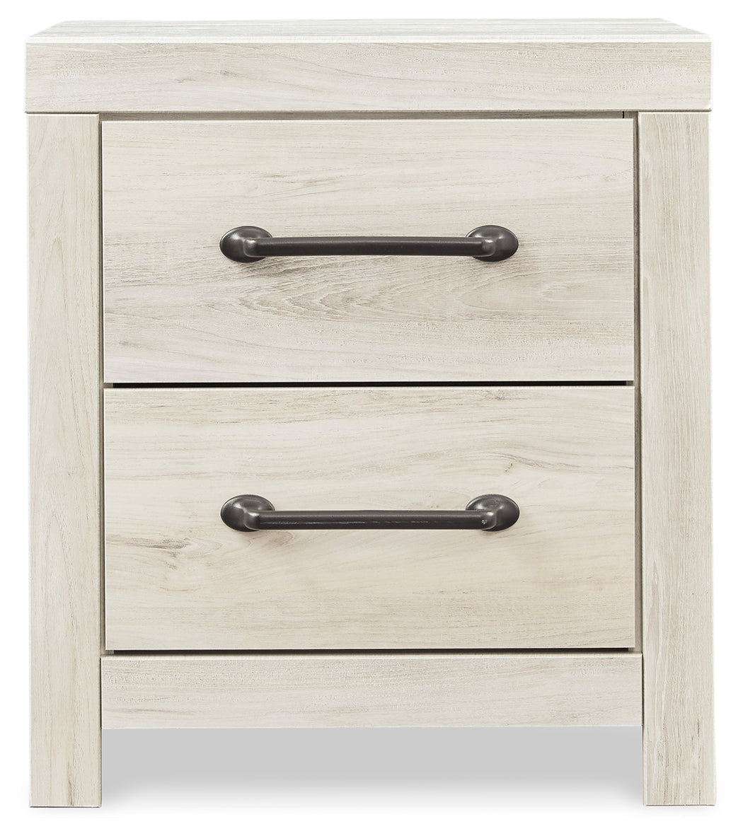 Cambeck Full Panel Bed, Chest and Nightstand
