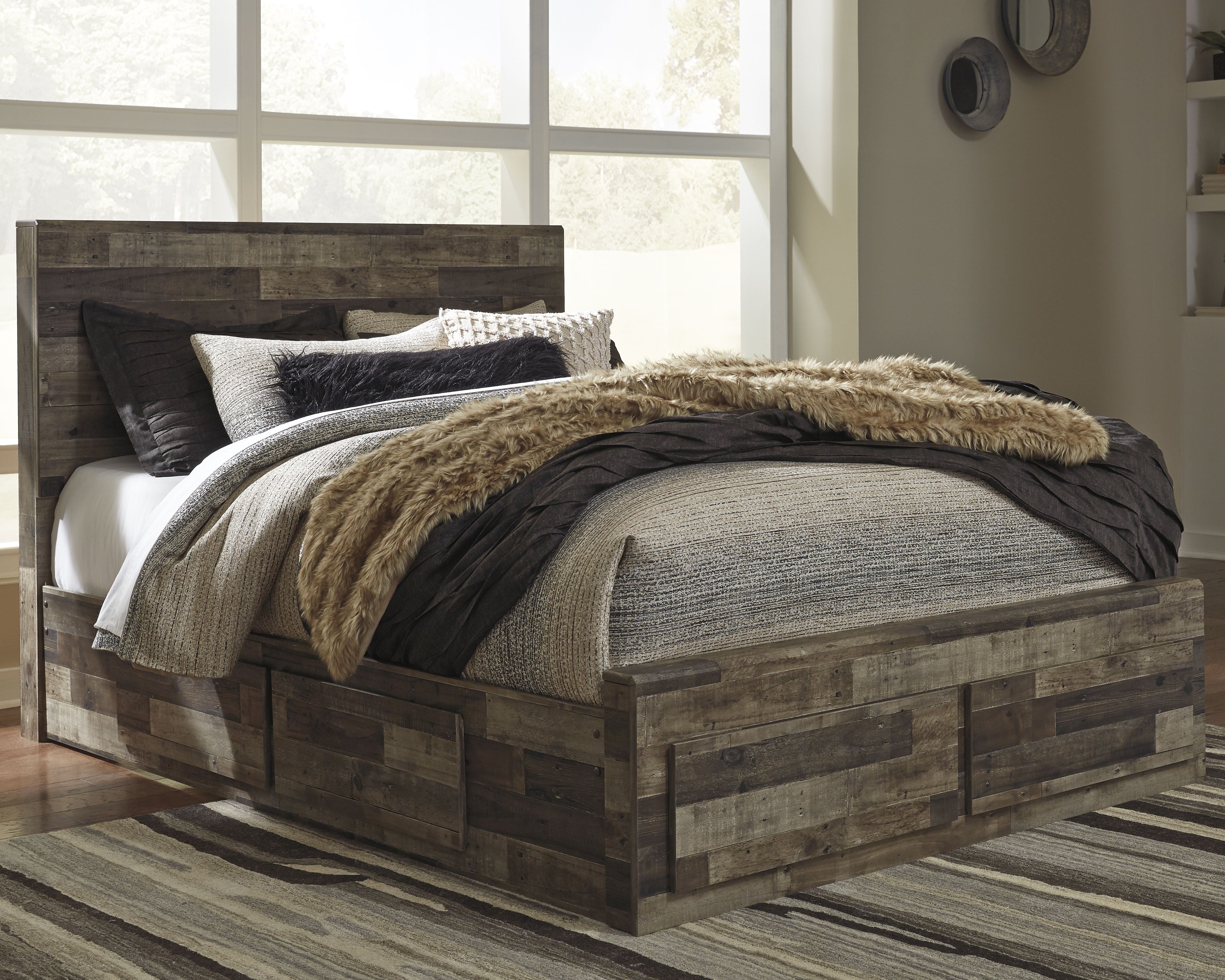 J&M Furniture - Ashley Furniture - Derekson Queen Panel Bed with 4 Storage Drawers - Queen Panel Bed with 4 Storage Drawers / Multi Gray - B200B18