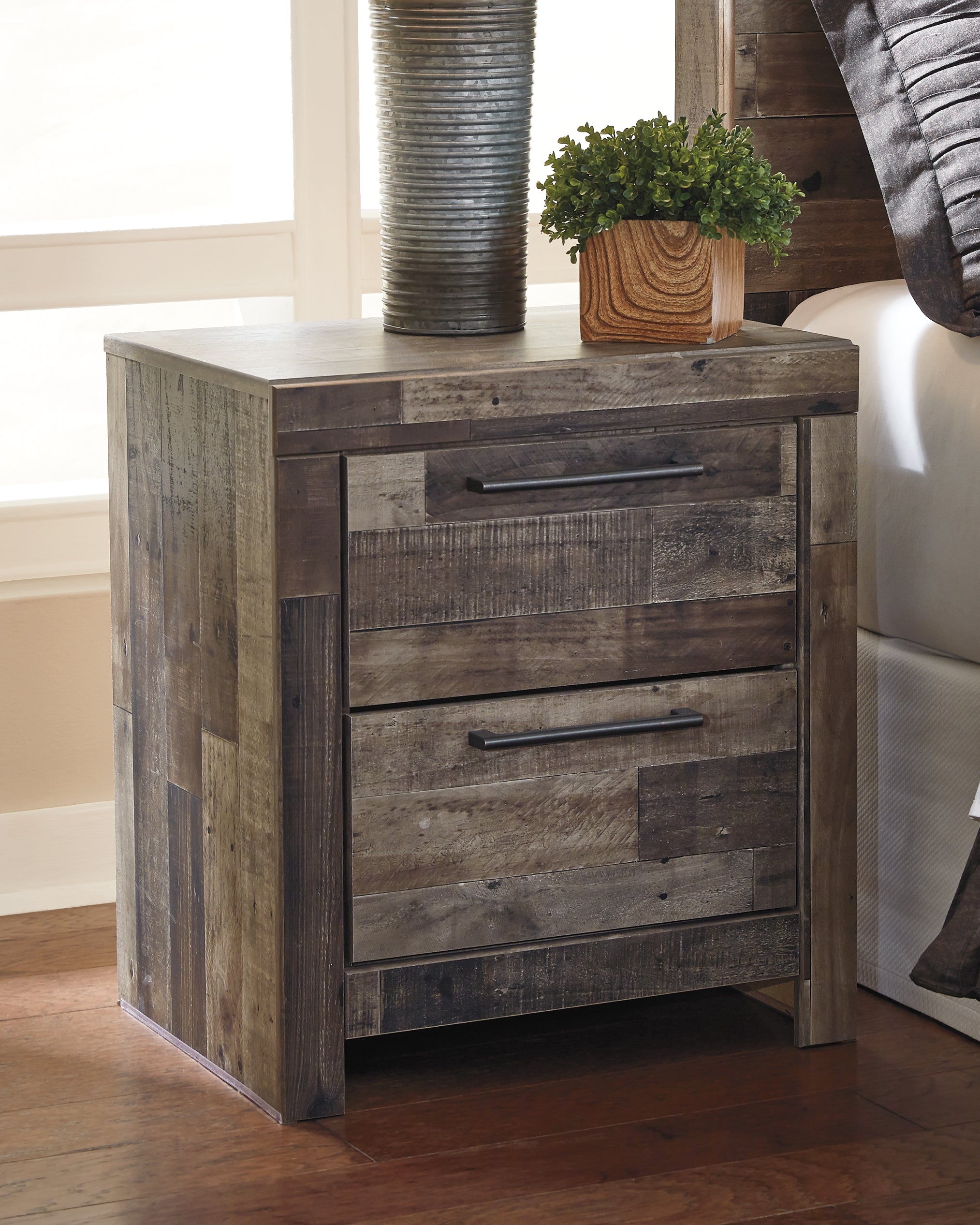 J&M Furniture - Ashley Furniture - Derekson Nightstand - Two Drawer Night Stand / Multi Gray - B200-92