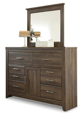 Juararo Queen Poster Bed, 2 Dressers, Mirror and 2 Nightstands
