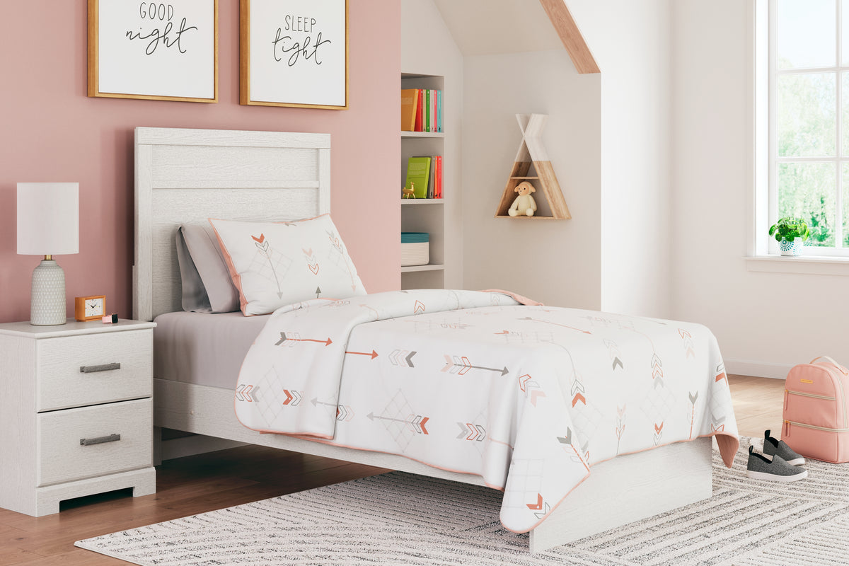J&M Furniture - Ashley Furniture - Stelsie Twin Panel Bed - Twin Panel Bed / White - B2588B12