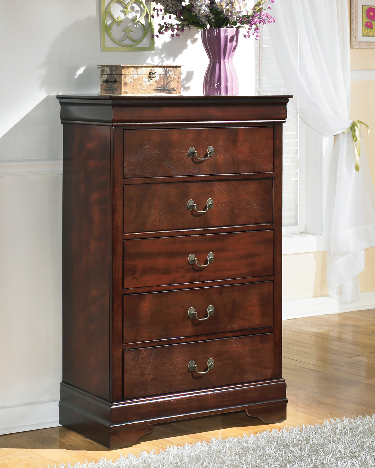 J&M Furniture - Ashley Furniture - Alisdair Chest of Drawers - Chest / Reddish Brown - B376-46