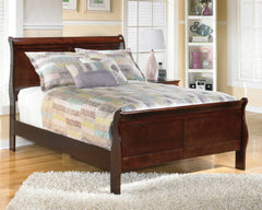 J&M Furniture - Ashley Furniture - Alisdair Full Sleigh Bed - Full Sleigh Bed / Reddish Brown - B376B4