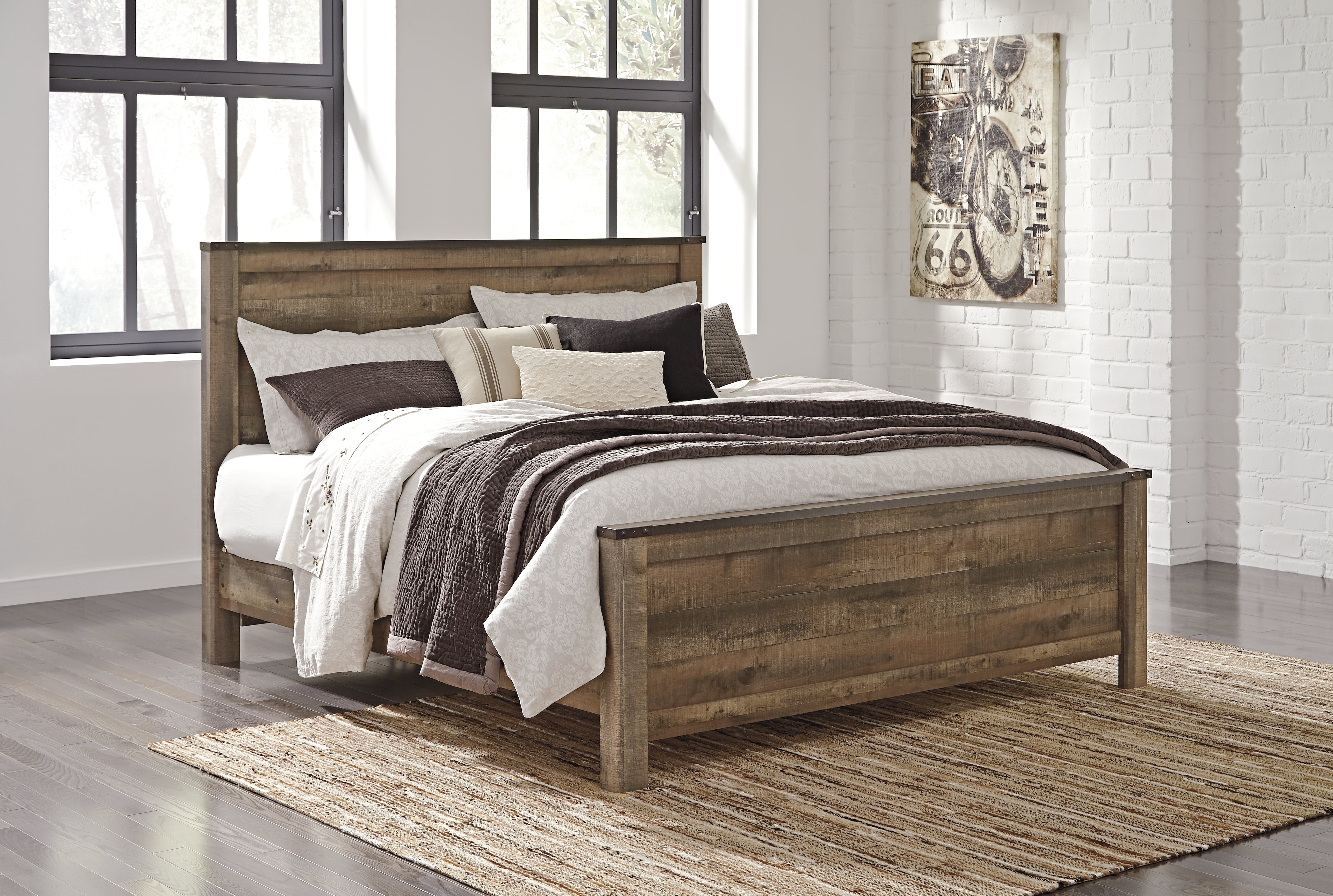 J&M Furniture - Ashley Furniture - Trinell King Panel Bed - King Panel Bed / Brown - B446B23