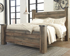 J&M Furniture - Ashley Furniture - Trinell King Poster Bed - King Poster Bed / Brown - B446B45