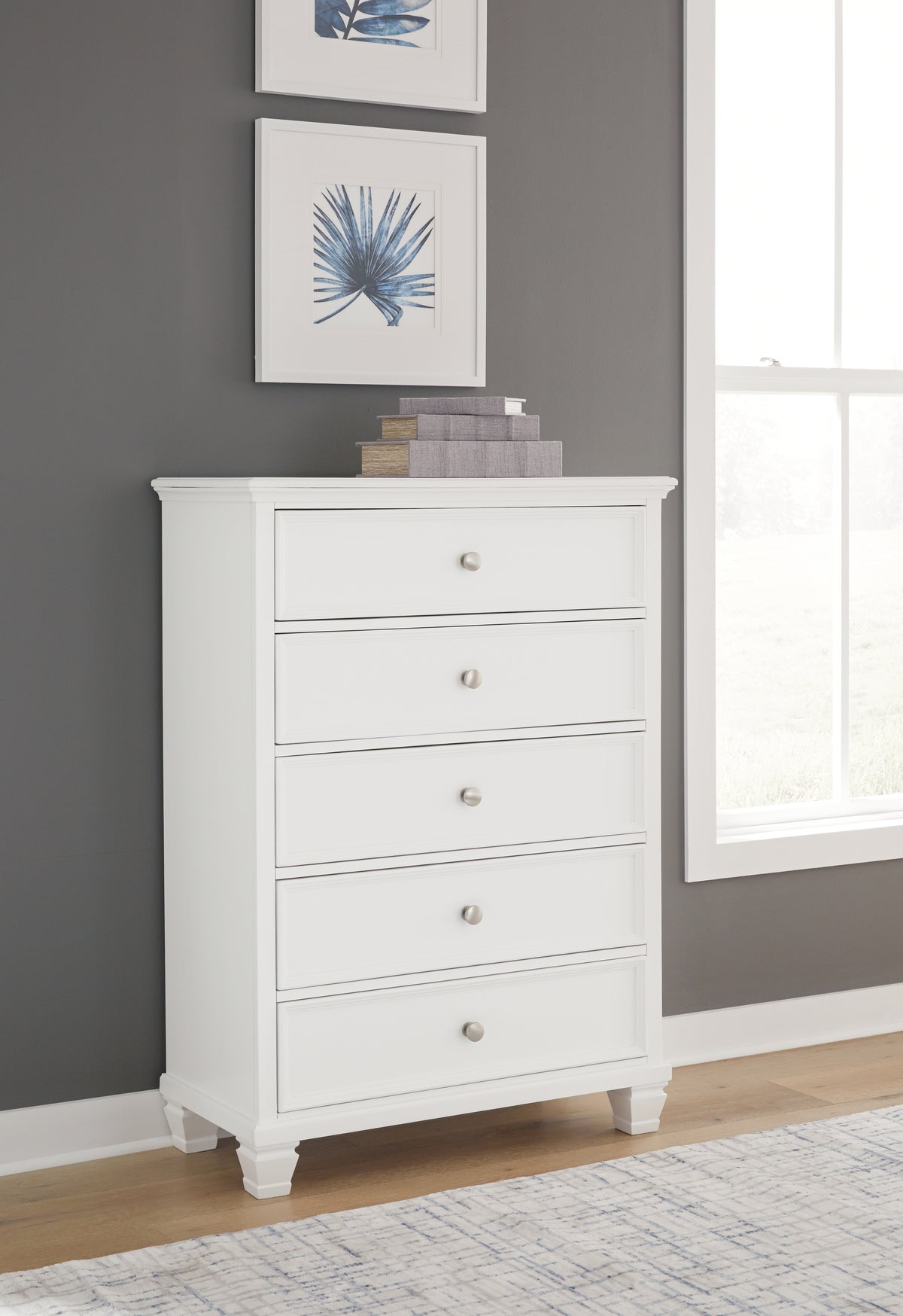 J&M Furniture - Ashley Furniture - Fortman Chest of Drawers - Five Drawer Chest / White - B680-46
