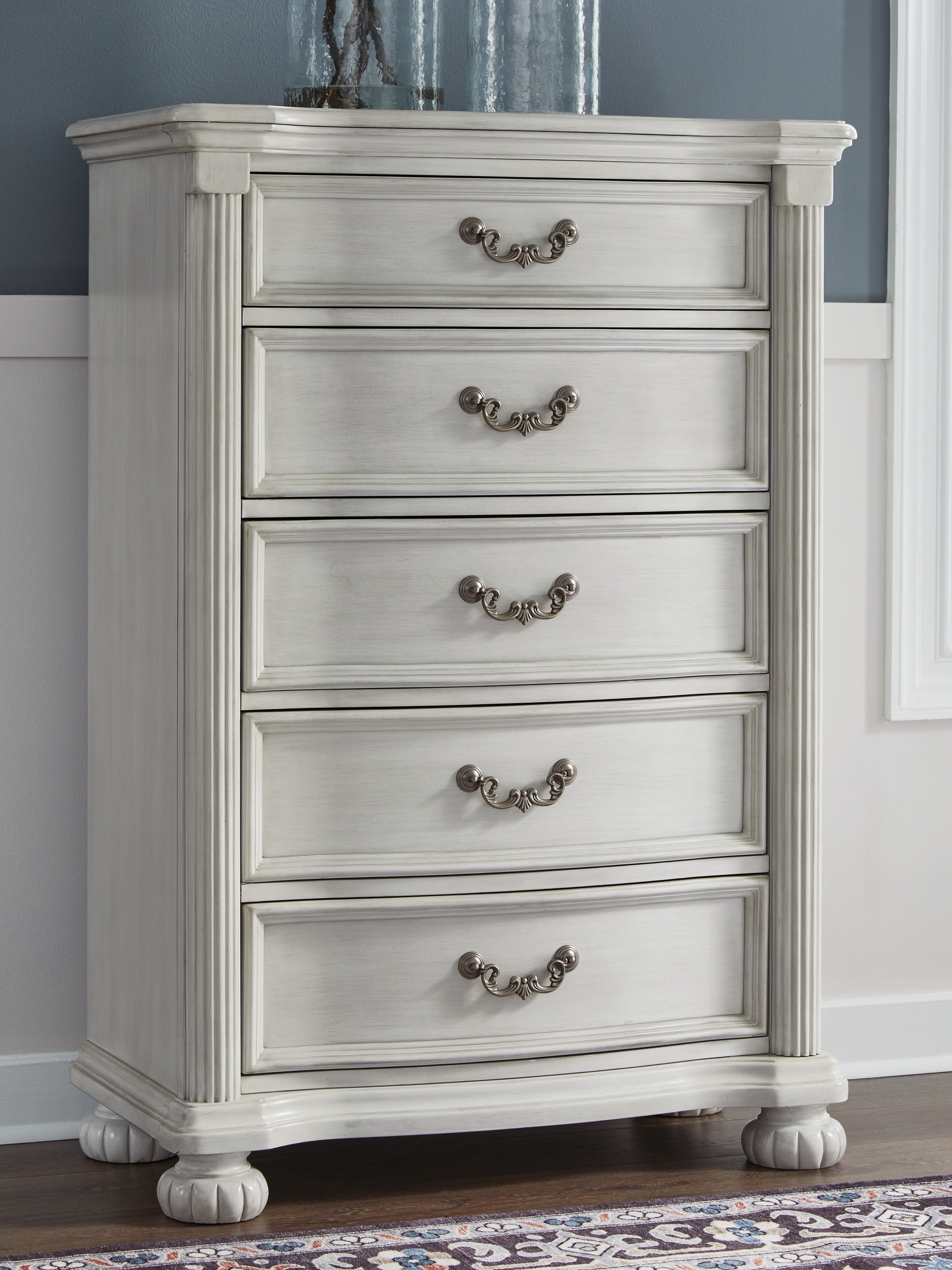 J&M Furniture - Ashley Furniture - Montelaine Chest of Drawers - Five Drawer Chest / Antique White - B795-46