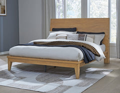 J&M Furniture - Ashley Furniture - Sherbana Queen Panel Bed - Queen Panel Bed / Light Brown - B833B2