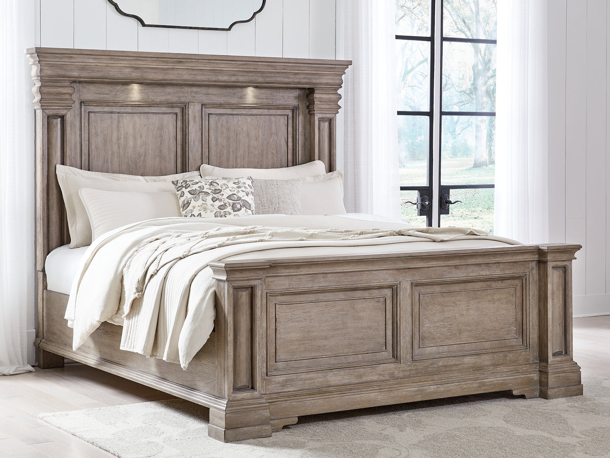 J&M Furniture - Ashley Furniture - Blairhurst Queen Panel Bed - Queen Panel Bed / Light Grayish Brown - B916B2
