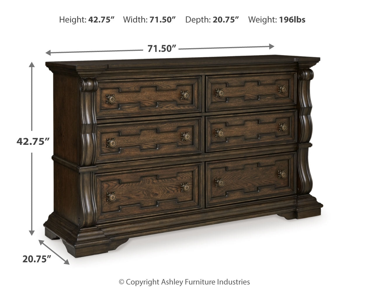 Maylee Dresser