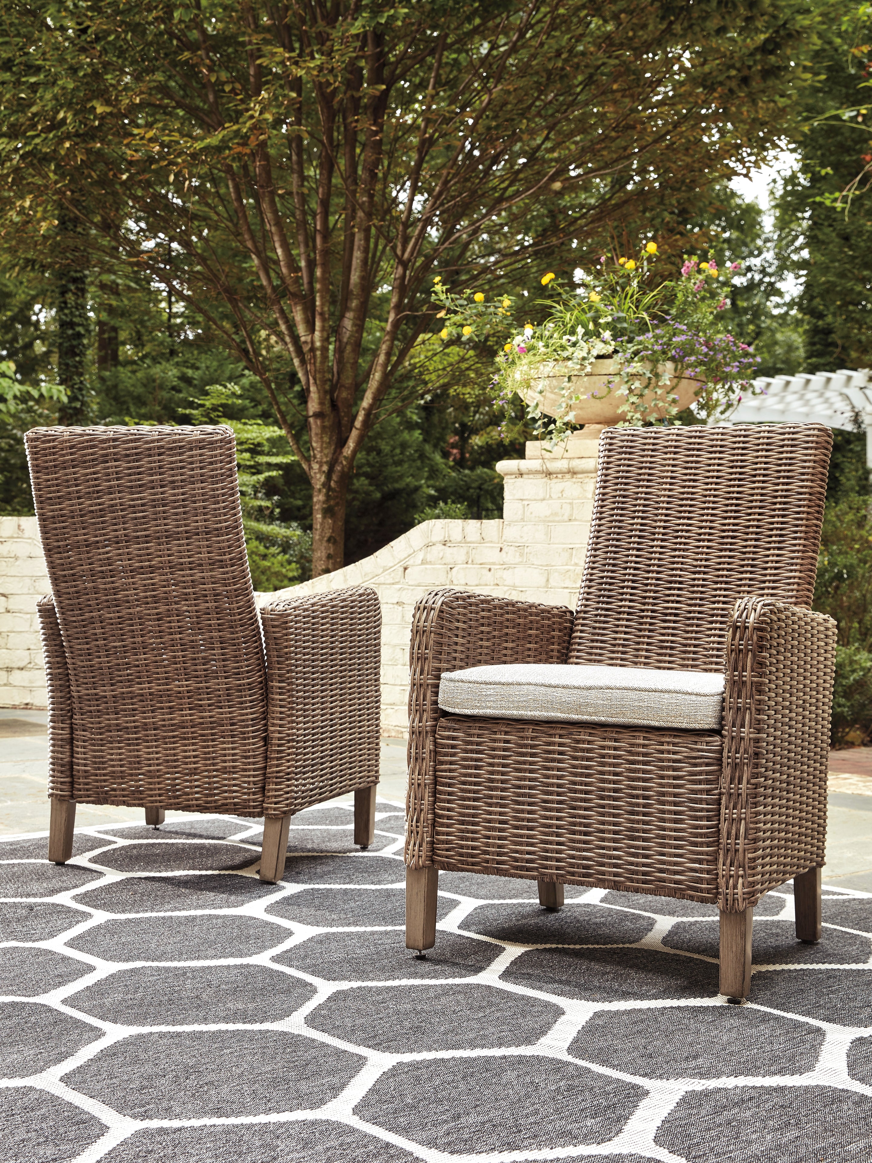 Beachcroft Outdoor Ashley Furniture