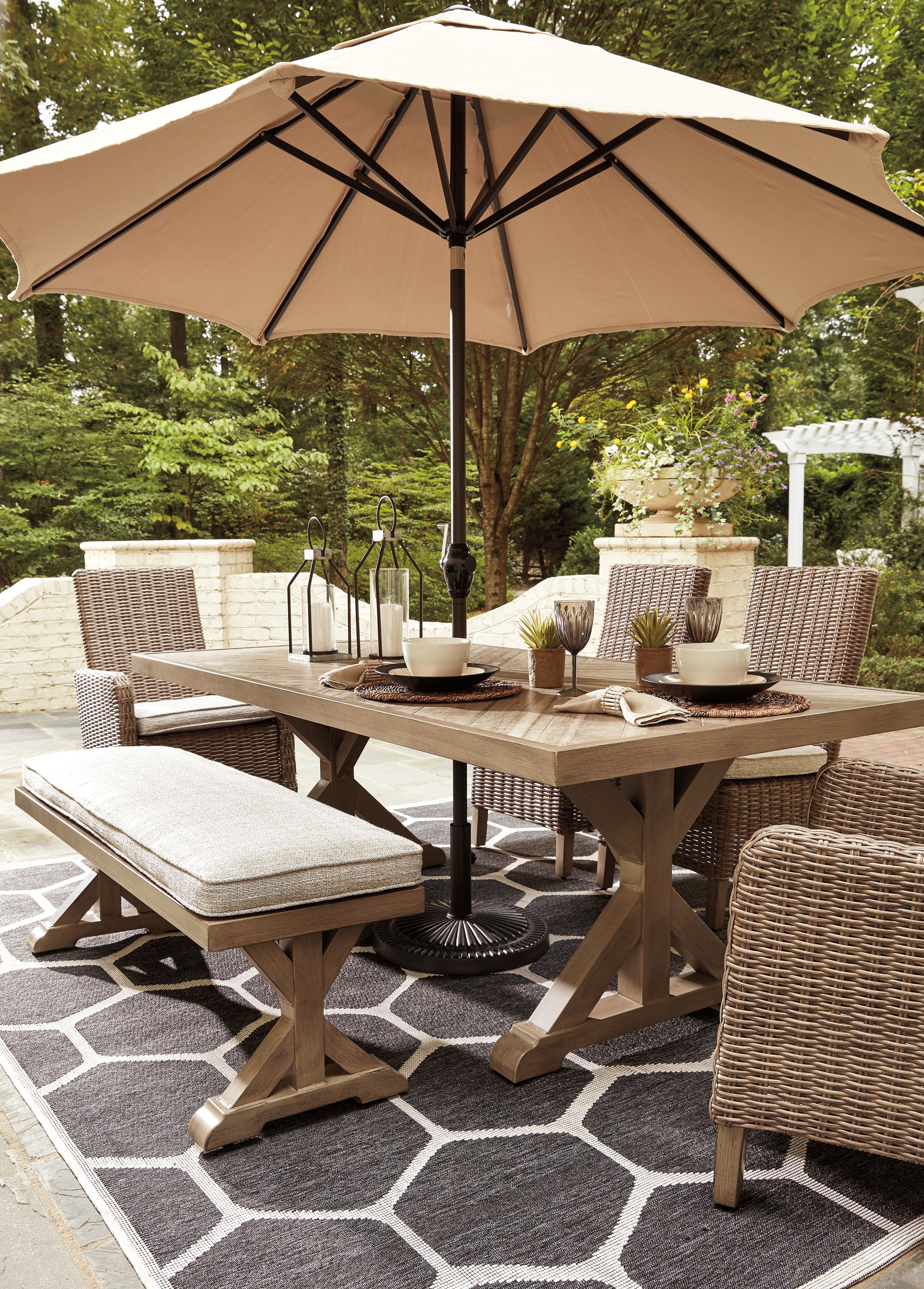 Beachcroft Outdoor Ashley Furniture