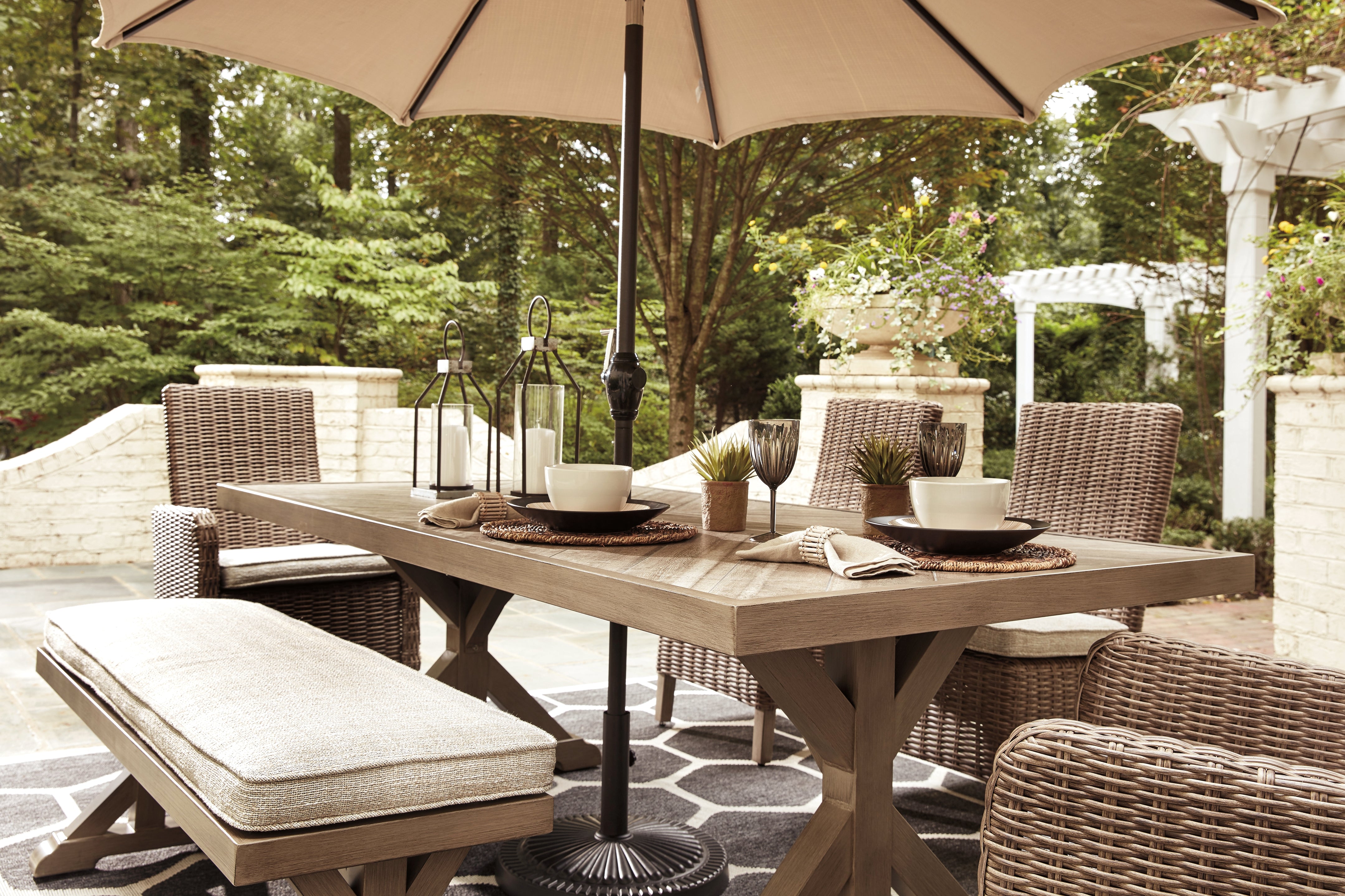 Beachcroft Outdoor Ashley Furniture