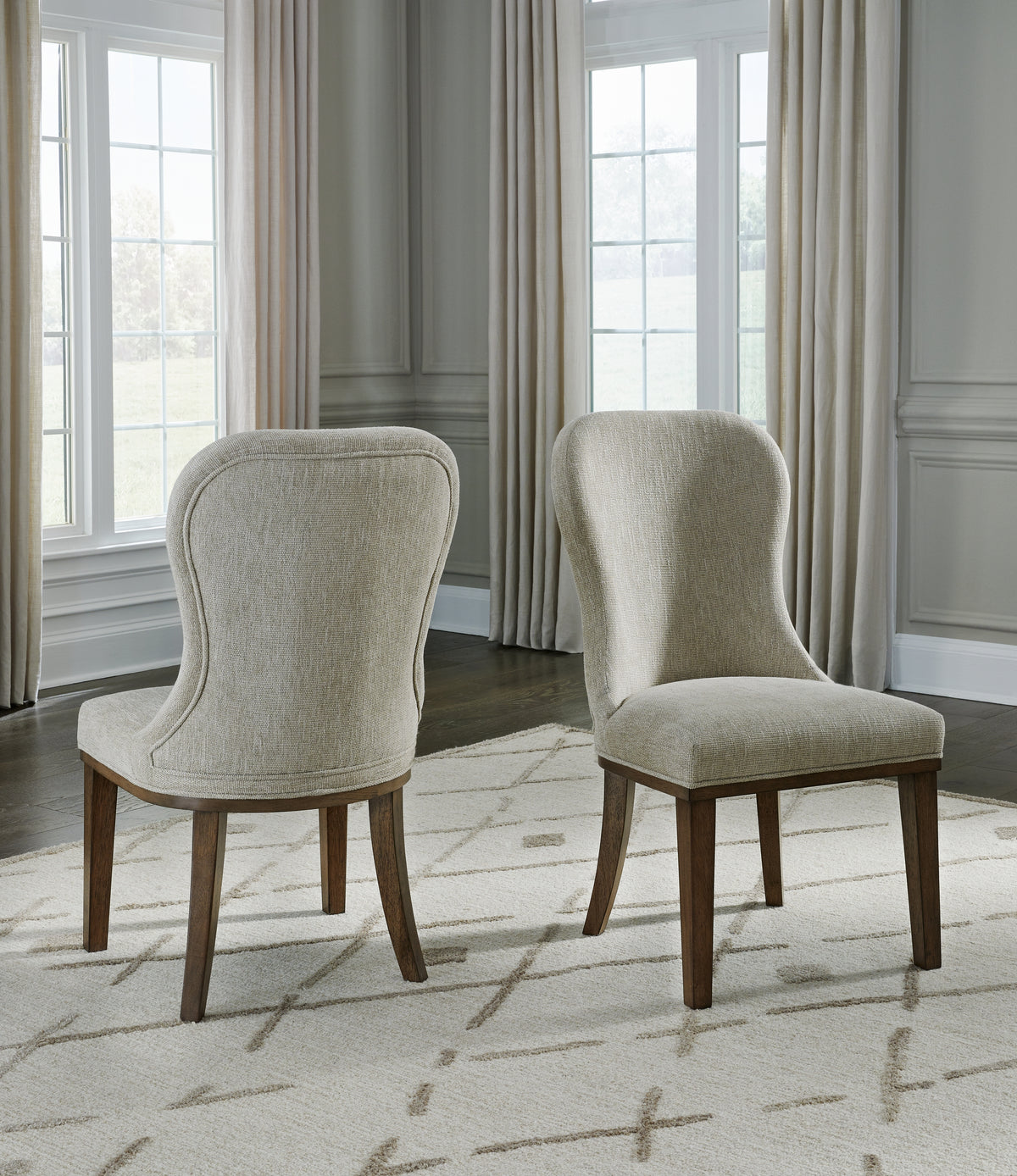 J&M Furniture - Ashley Furniture - Sturlayne Dining Chair (Set of 2) - Dining Chair (Set of 2) / Brown - D787-02X2