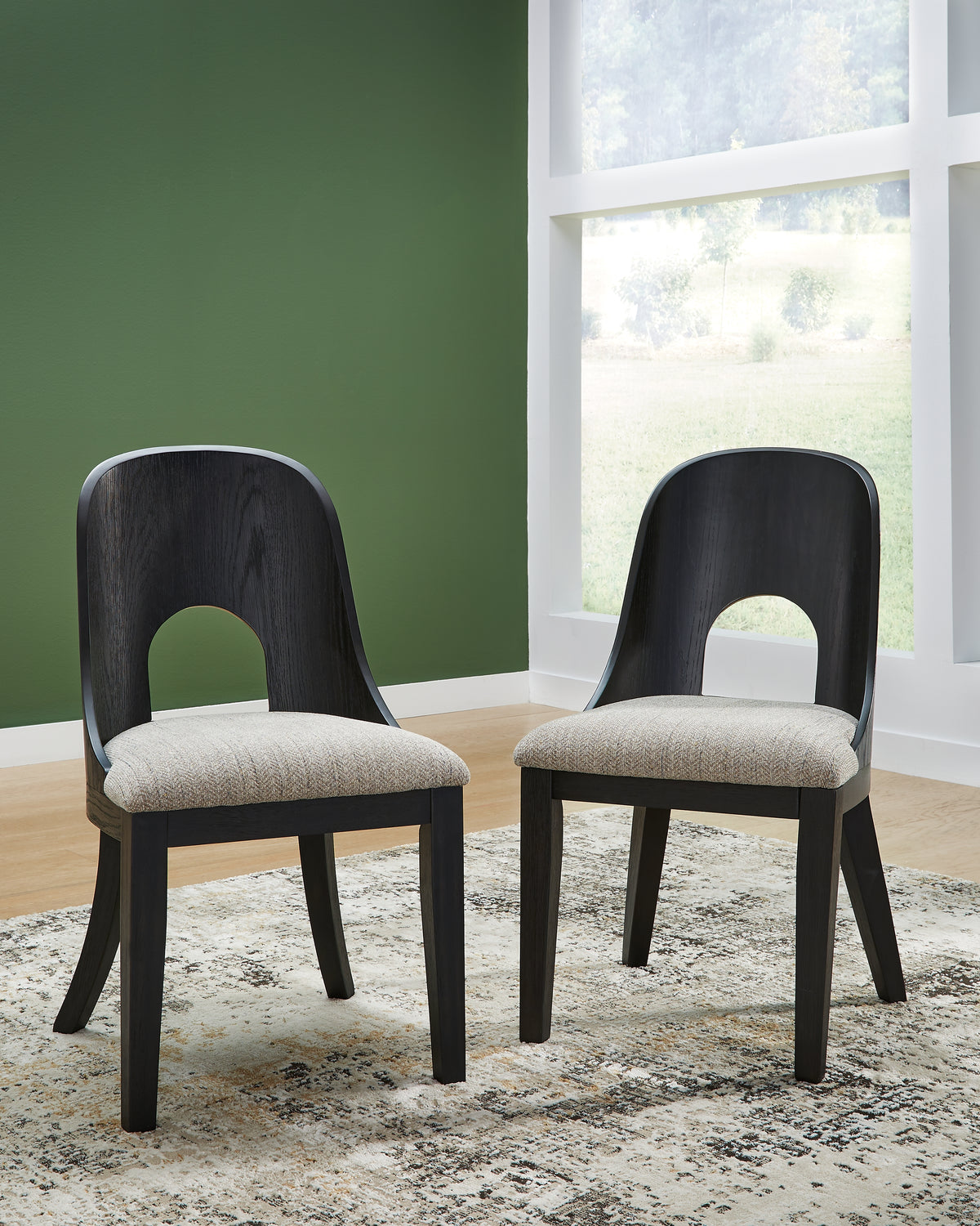 J&M Furniture - Ashley Furniture - Rowanbeck Dining Chair (Set of 2) - Dining Chair (Set of 2) / Black - D821-01X2