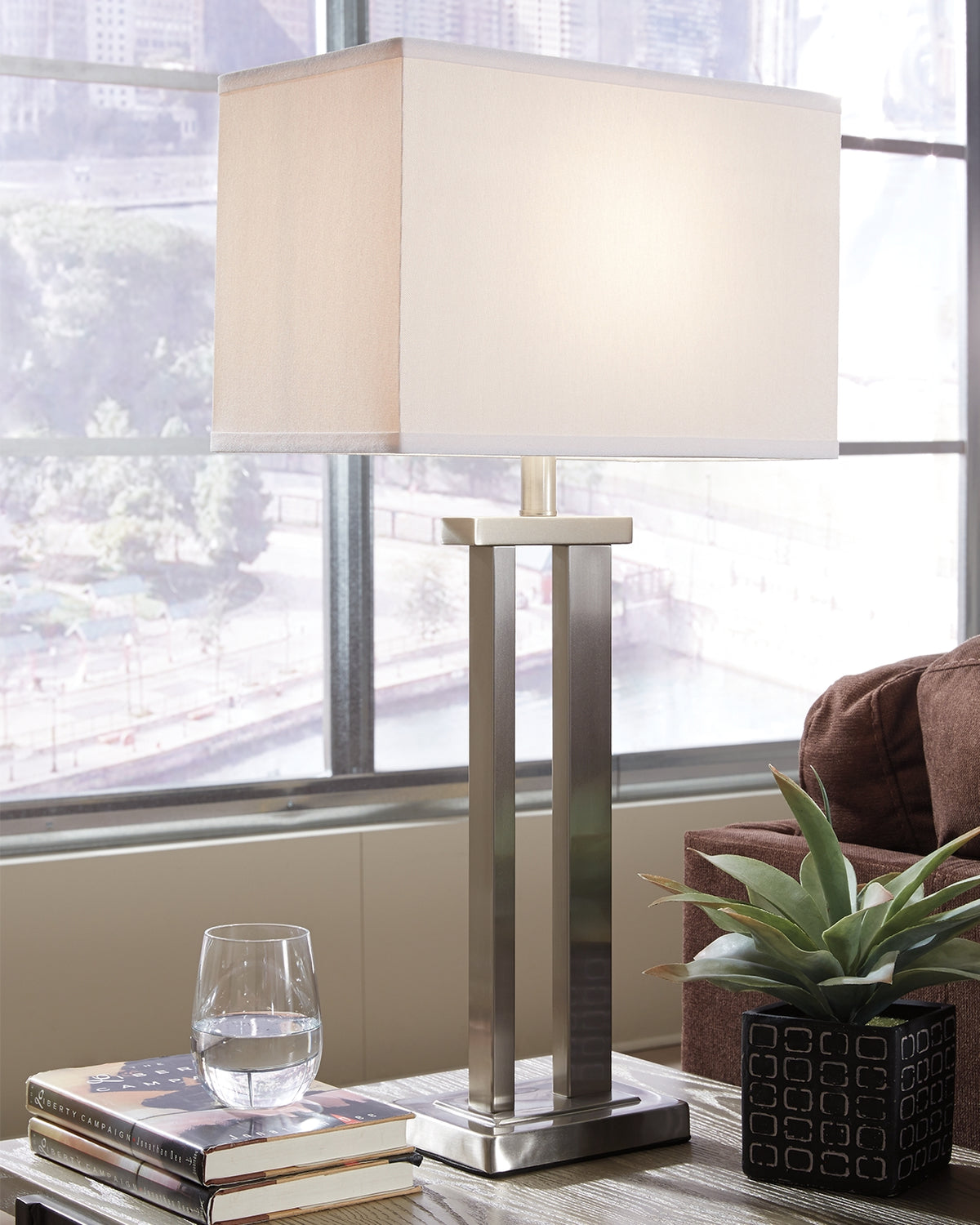 J&M Furniture - Ashley Furniture - Aniela Table Lamp (Set of 2) - Metal Table Lamp (Set of 2) / Silver Finish - L204054