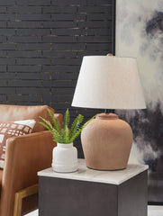 J&M Furniture - Ashley Furniture - Scantor Table Lamp (Set of 2) - Table Lamp (Set of 2) / Rust - L207464X2