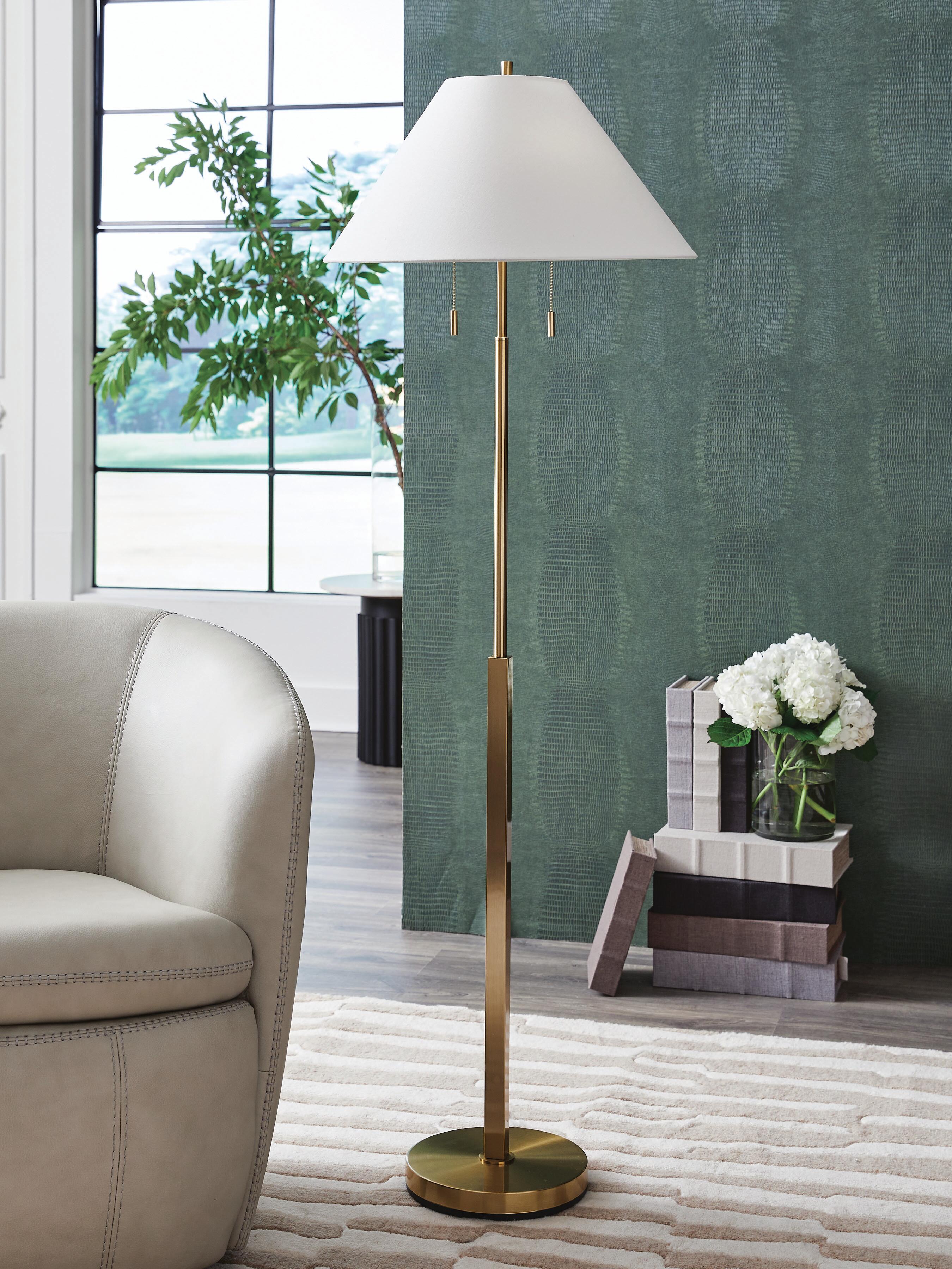 J&M Furniture - Ashley Furniture - Haigwood Floor Lamp - Metal Floor Lamp (1/CN) - L208471