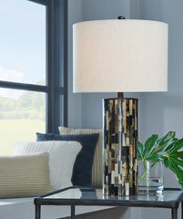 J&M Furniture - Ashley Furniture - Ellford Table Lamp - Poly Table Lamp (1/CN) / Black/Brown/Cream - L235684