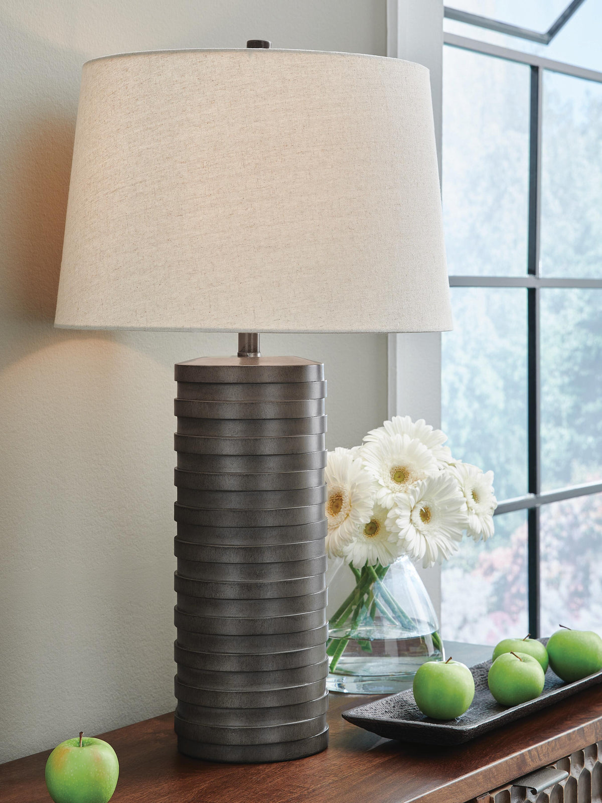 J&M Furniture - Ashley Furniture - Neilett Table Lamp (Set of 2) - Poly Table Lamp (Set of 2) - L243704