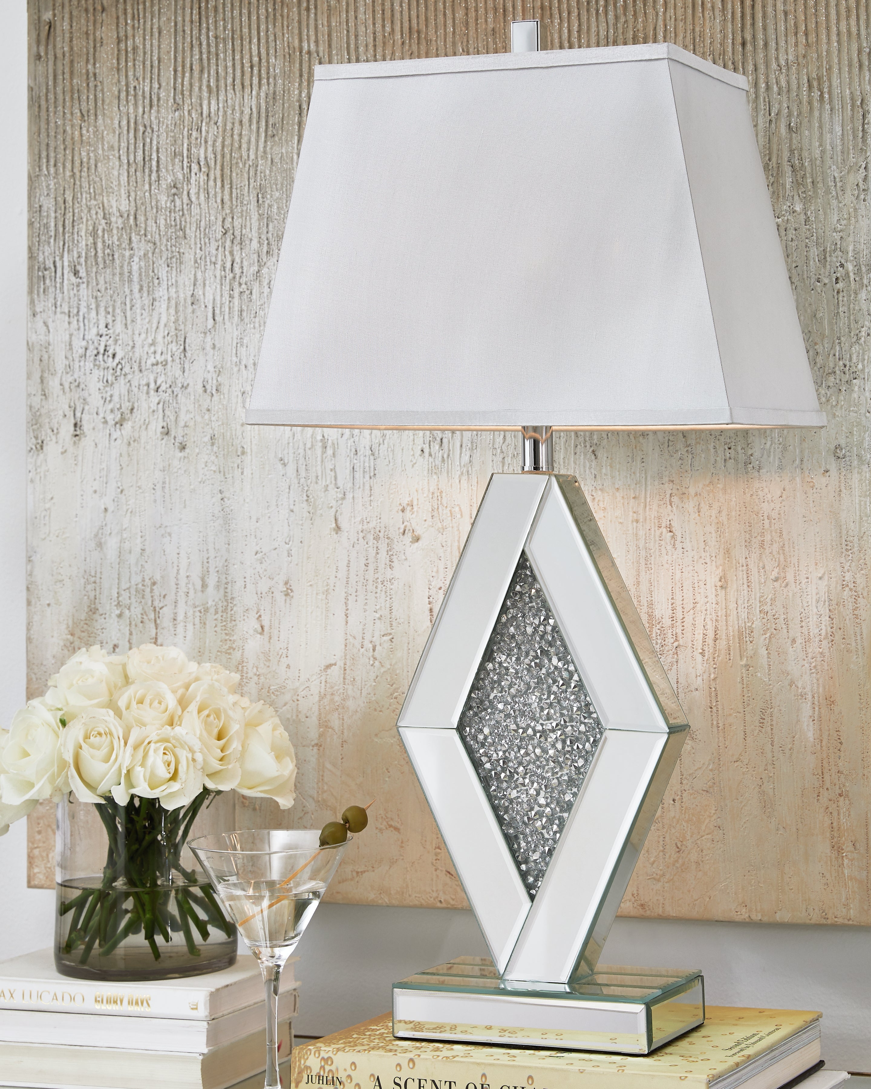 J&M Furniture - Ashley Furniture - Prunella Table Lamp (Set of 2) - Table Lamp (Set of 2) / Silver Finish - L429034X2