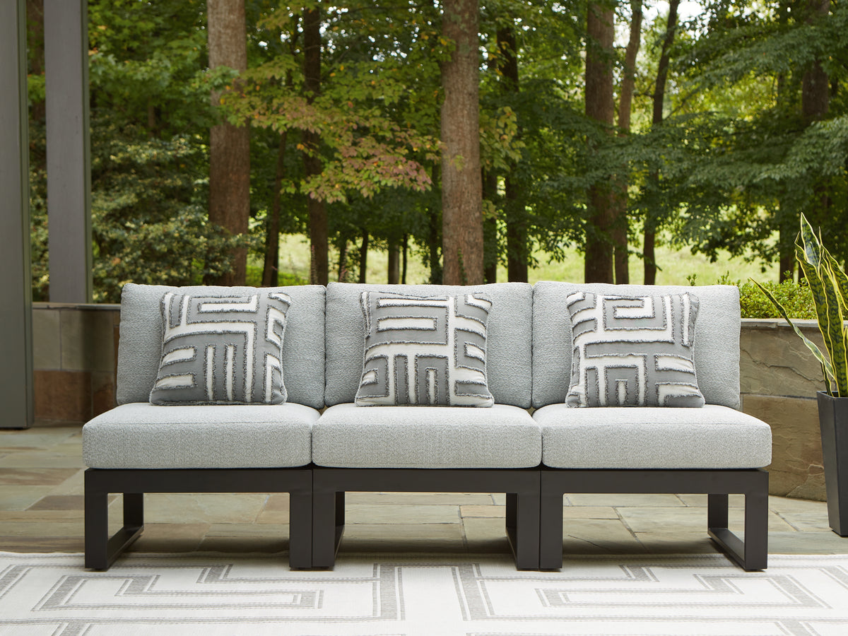 J&M Furniture - Ashley Furniture - Beachloft 3-Piece Outdoor Sectional - 3-Piece Outdoor Sectional / Black/Gray - P490P6