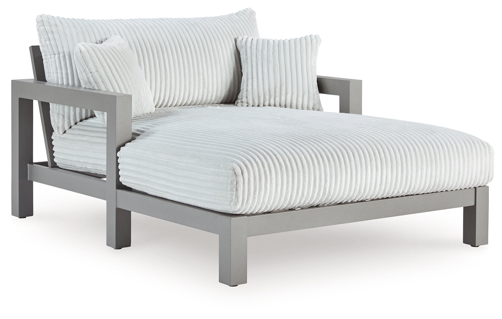 J&M Furniture - Ashley Furniture - Hurley Park Outdoor Chaise Lounge with Cushion - Chaise Lounge with Cushion / Gray - PCP695-815