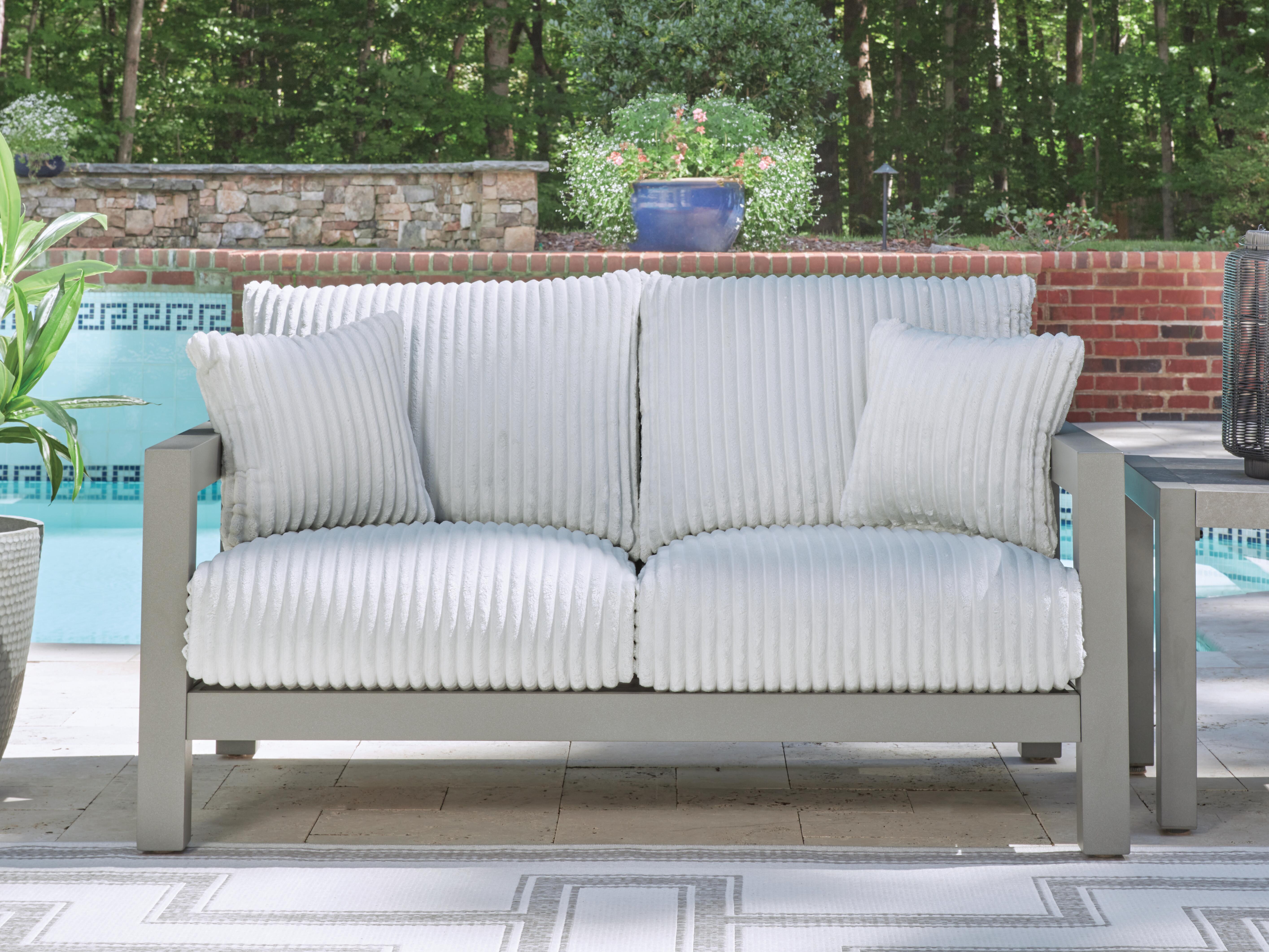 J&M Furniture - Ashley Furniture - Hurley Park Outdoor Loveseat with Cushion - Loveseat w/Cushion - PCP695-835