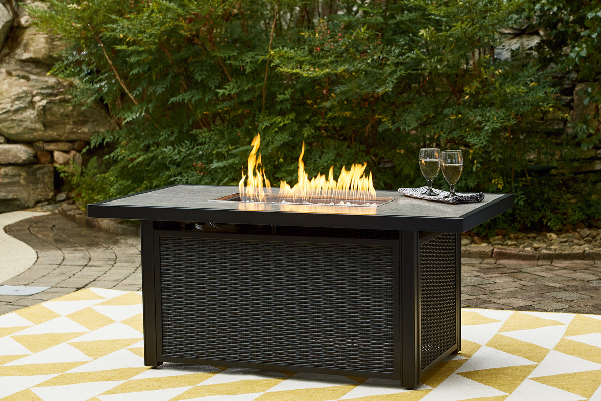 J&M Furniture - Ashley Furniture - Beachcroft Outdoor Fire Pit Table - Rectangular Fire Pit Table / Black/Light Gray - P792-773