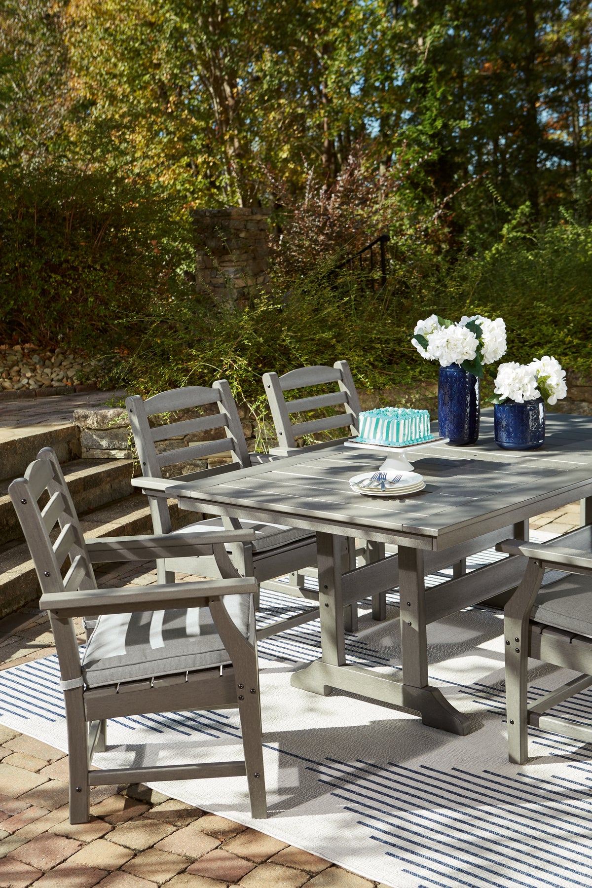 J&M Furniture - Ashley Furniture - Visola Outdoor Dining Table - RECT Dining Table w/UMB OPT / Gray - P802-625