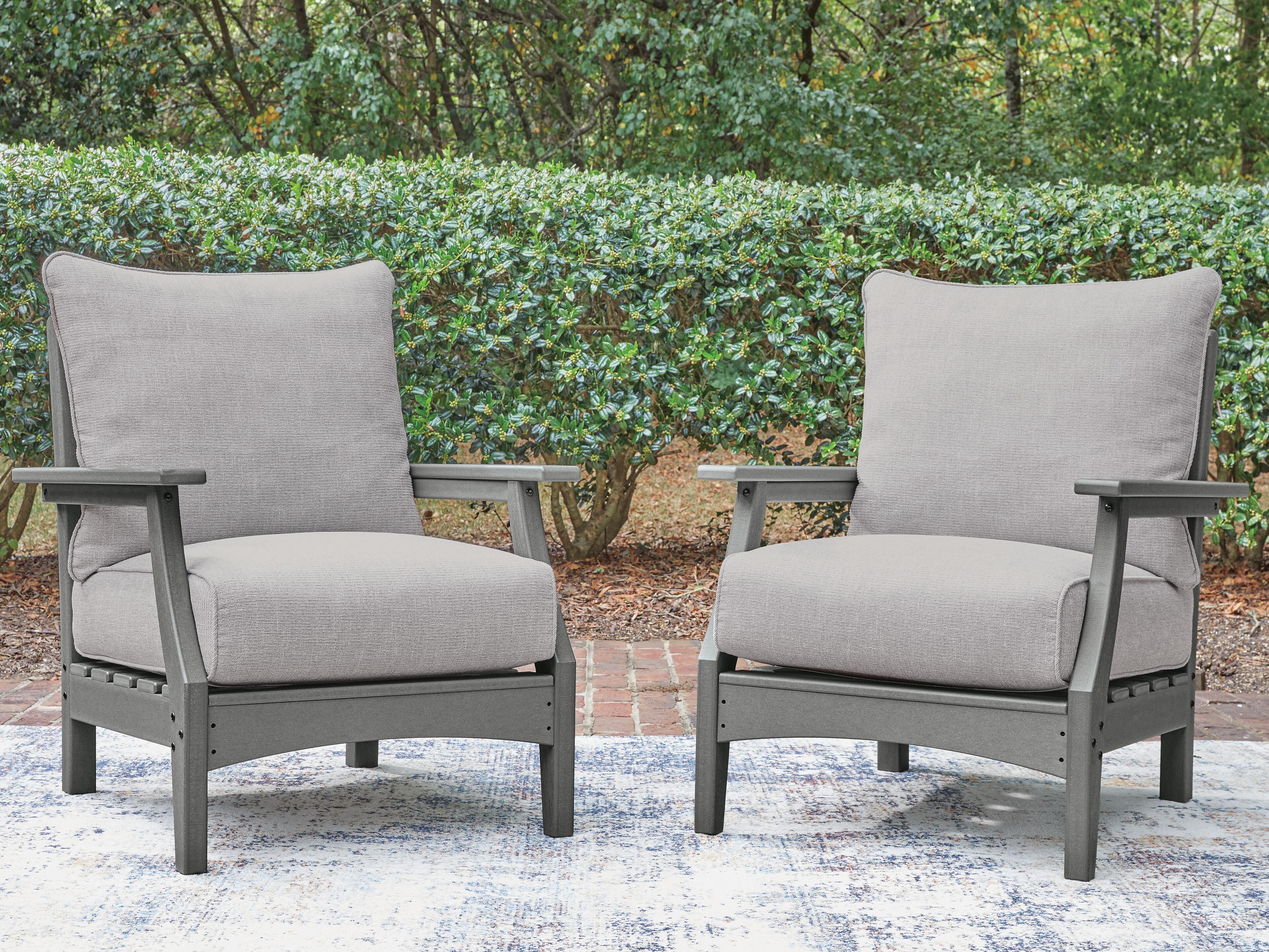 J&M Furniture - Ashley Furniture - Cove Beach Outdoor Lounge Chair with Cushion - Lounge Chair w/Cushion (Set of 2) - PCP803-820
