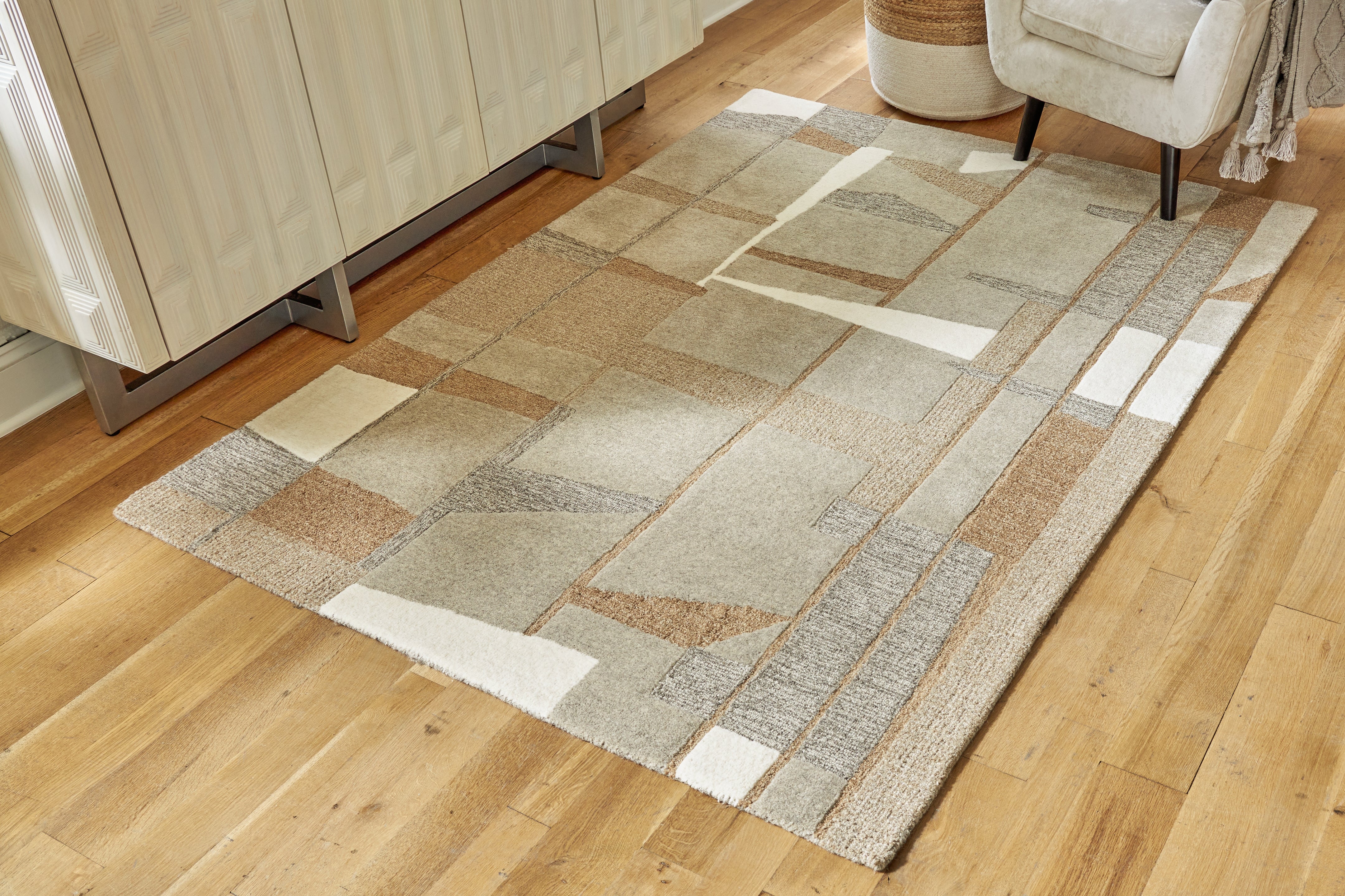 J&M Furniture - Ashley Furniture - Abbotton 8' x 10' Rug - 8' x 10' Rug / Taupe/Gray/Caramel - R406331