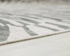 Verland Washable 5' x 7' Area Rug