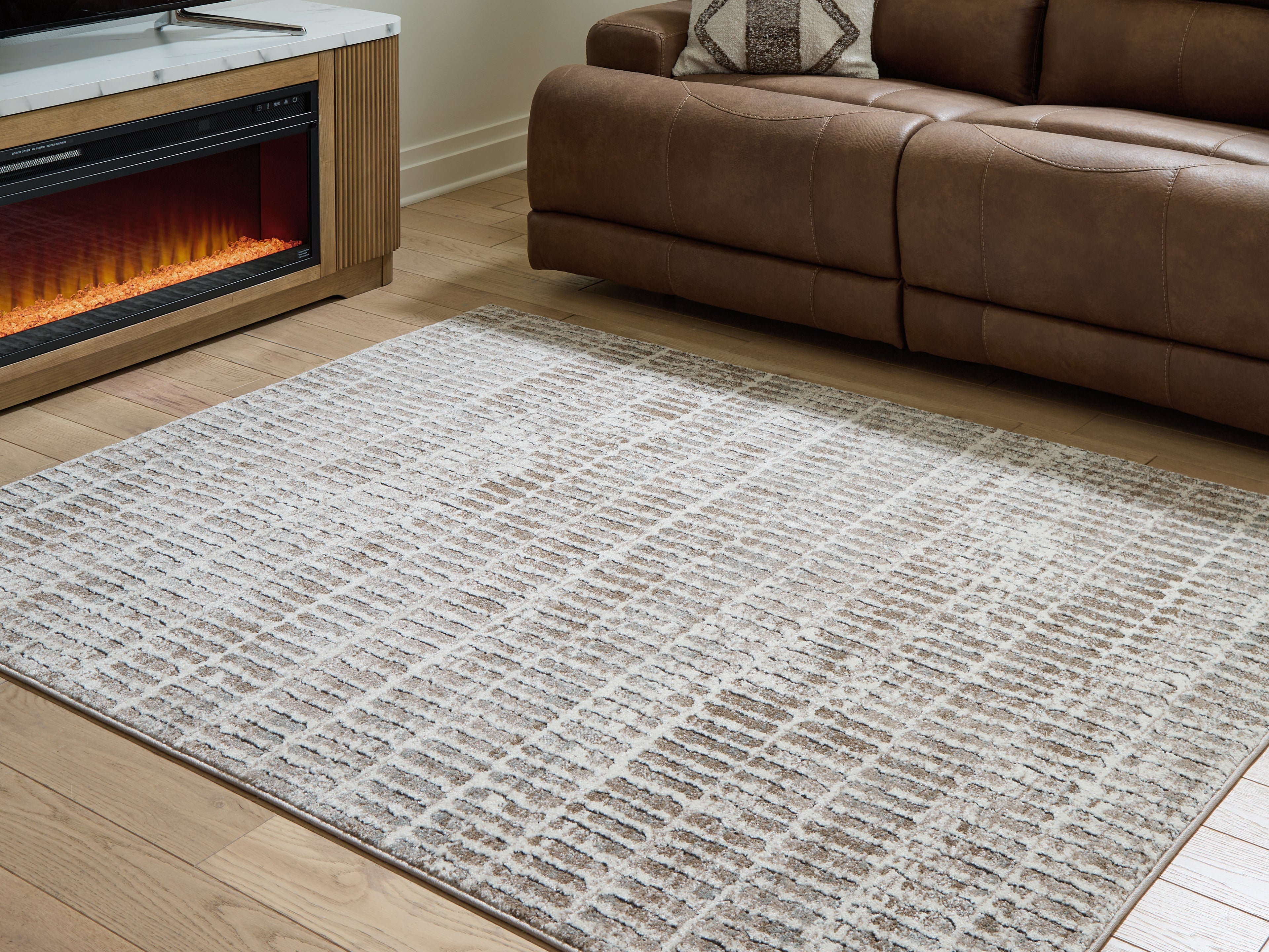 J&M Furniture - Ashley Furniture - Fuadwick 5'3" x 7' Area Rug - 5'3" x 7' Area Rug / Multi - R407692