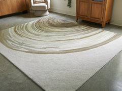 J&M Furniture - Ashley Furniture - Rizwana 7'6" x 10' Area Rug - 7'6" x 10' Area Rug / Ivory/Brown/Gray - R407761