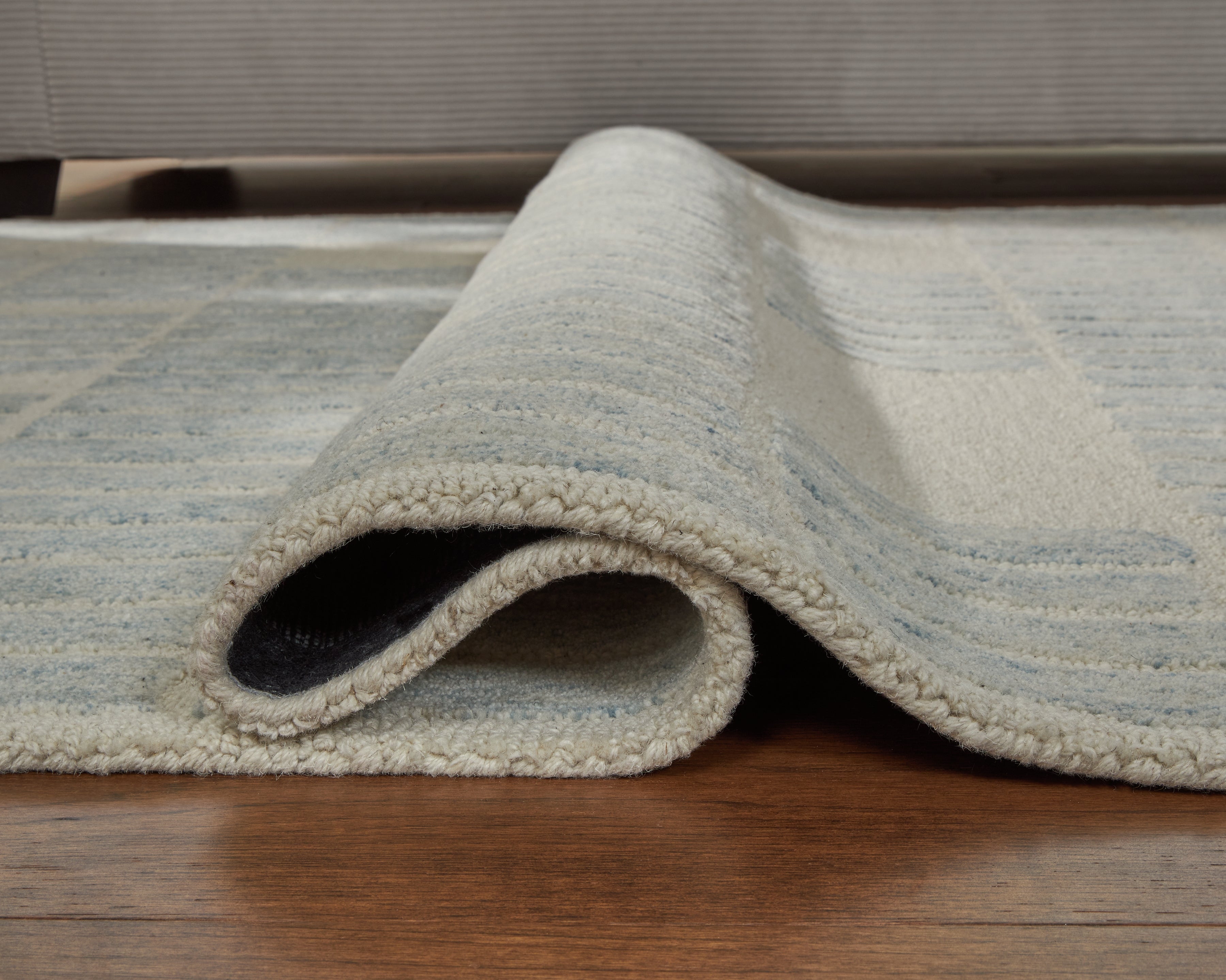 Dylanton 7'8" x 10' Area Rug