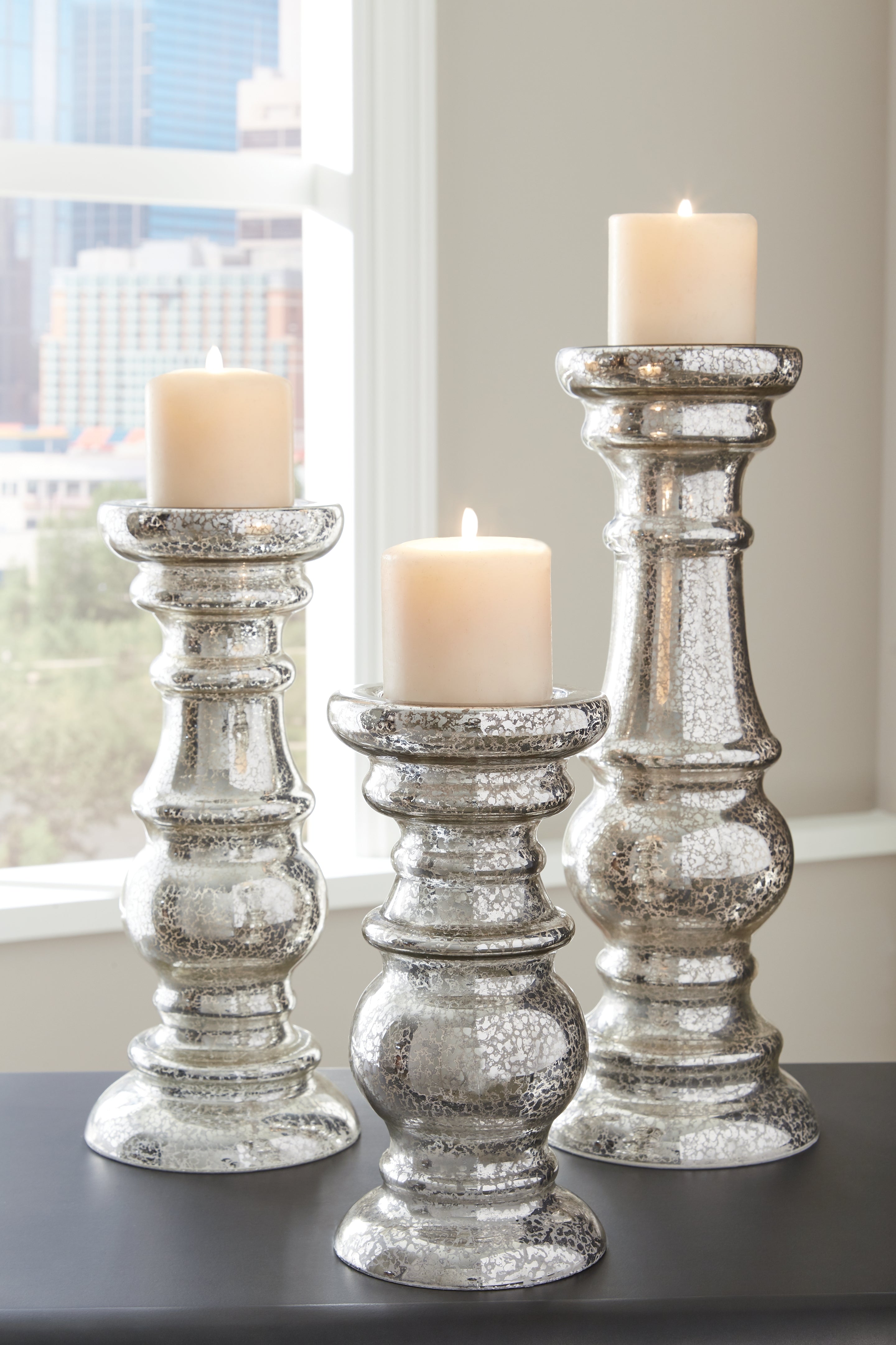 Rosario Candle Holder Ashley Furniture