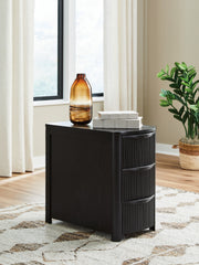 J&M Furniture - Ashley Furniture - Camdill Chairside End Table - Chair Side End Table / Black - T208-117