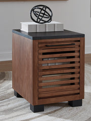 J&M Furniture - Ashley Furniture - Kallari Chairside End Table - Chair Side End Table / Warm Brown/Black - T737-7