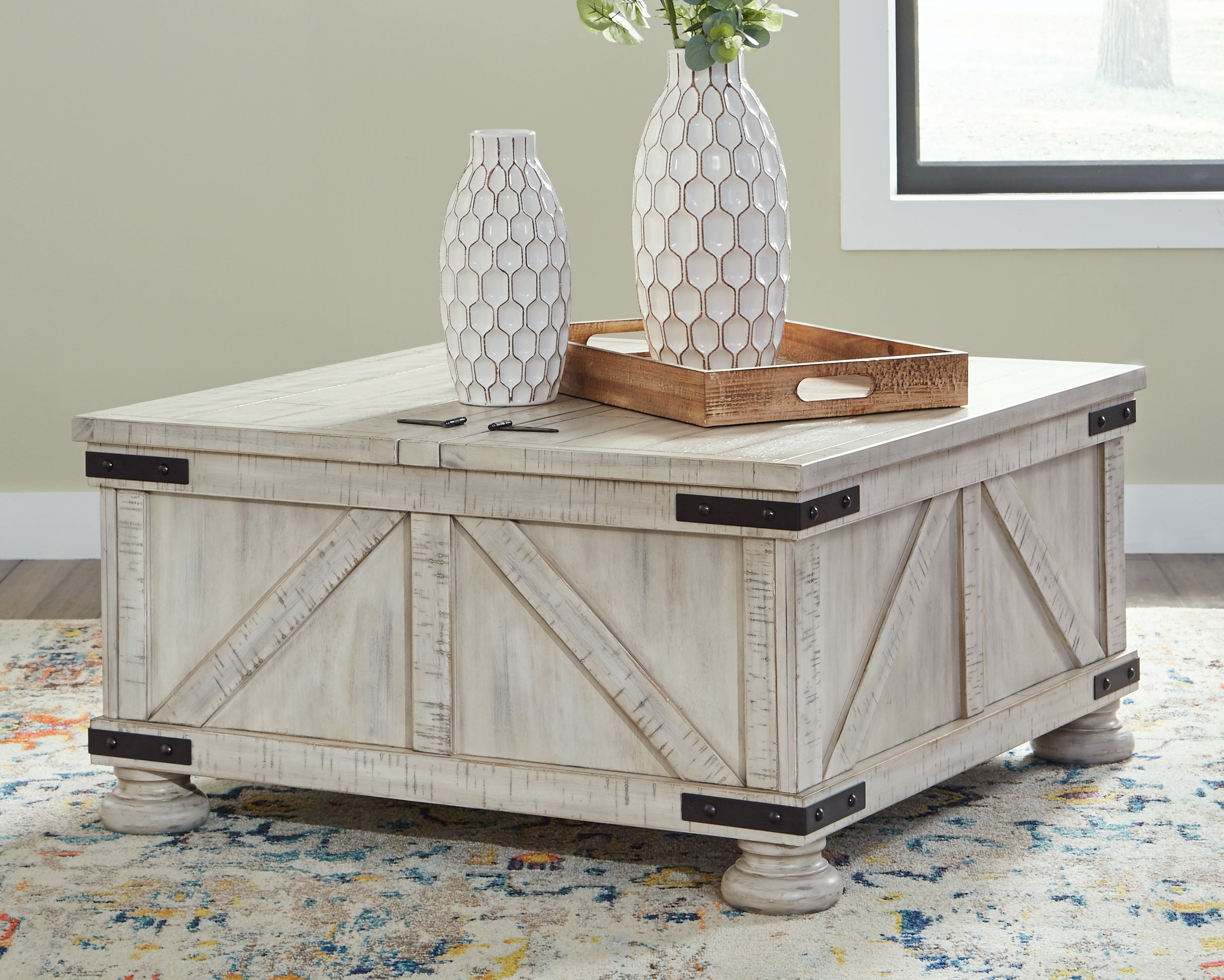 J&M Furniture - Ashley Furniture - Carynhurst Coffee Table - Cocktail Table with Storage / Whitewash - T929-20