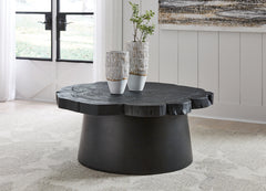 J&M Furniture - Ashley Furniture - Wimbell Coffee Table - Round Cocktail Table / Black - T970-8