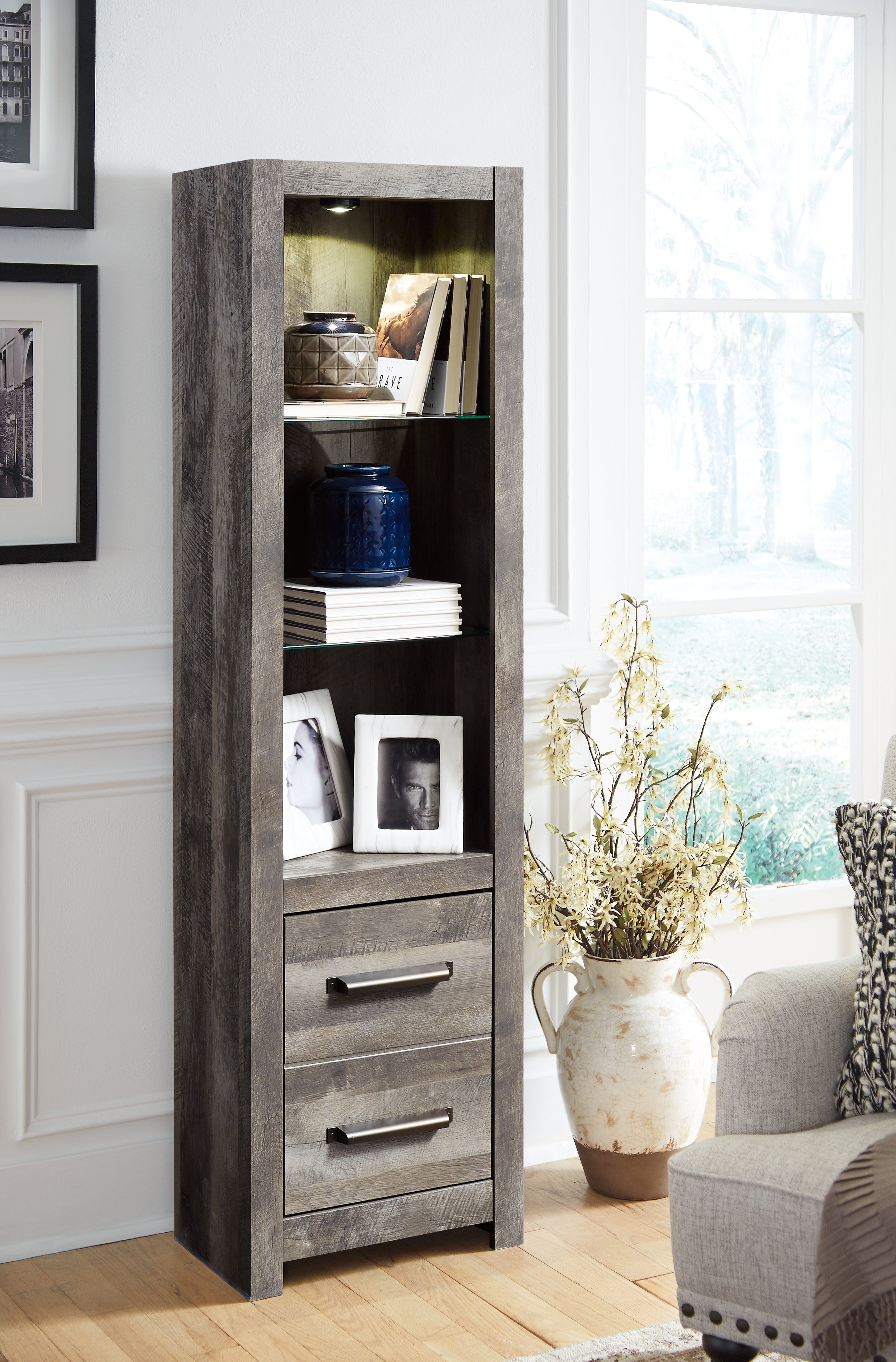 J&M Furniture - Ashley Furniture - Wynnlow Pier - Pier / Gray - W440-24