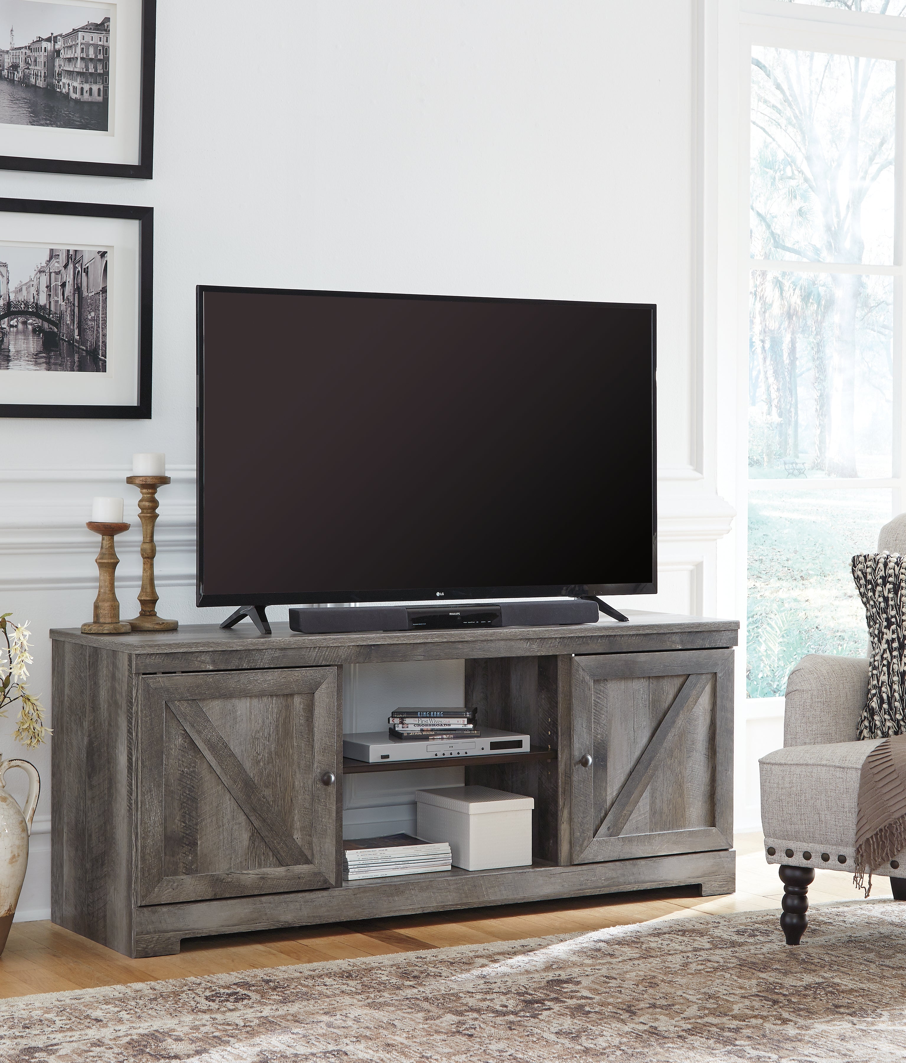 Wynnlow TV Stand Ashley Furniture